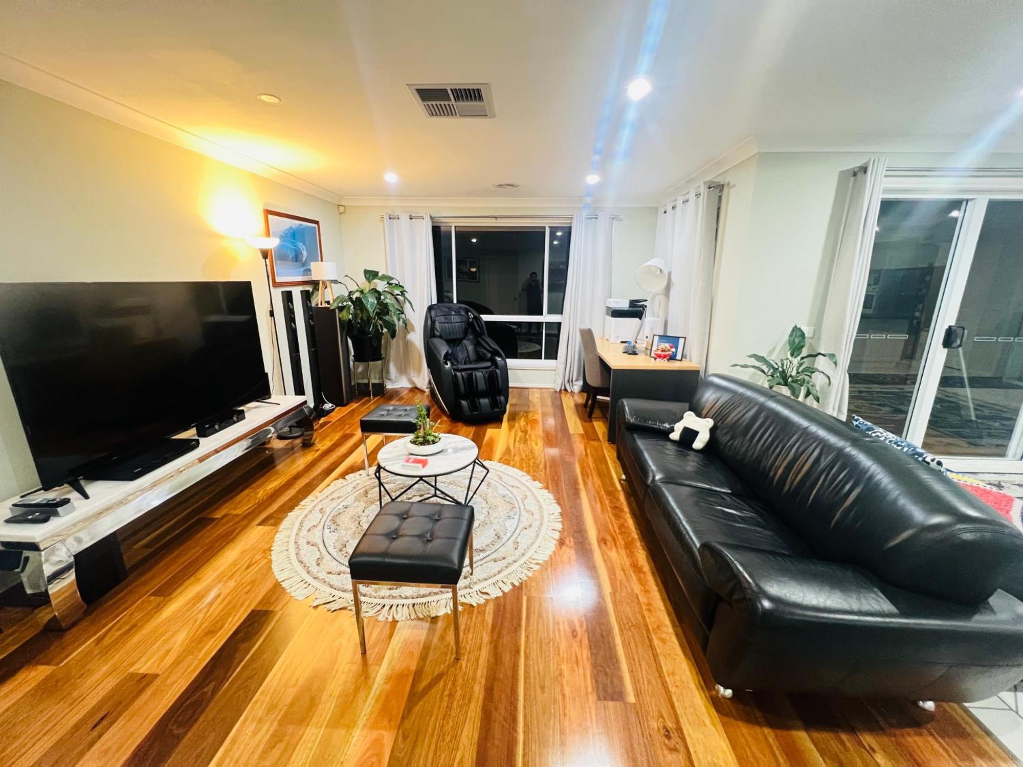 Spacious 6 Bedroom Holiday Home 15 Min Away From Melbourne Airport Sydenham Eksteriør bilde